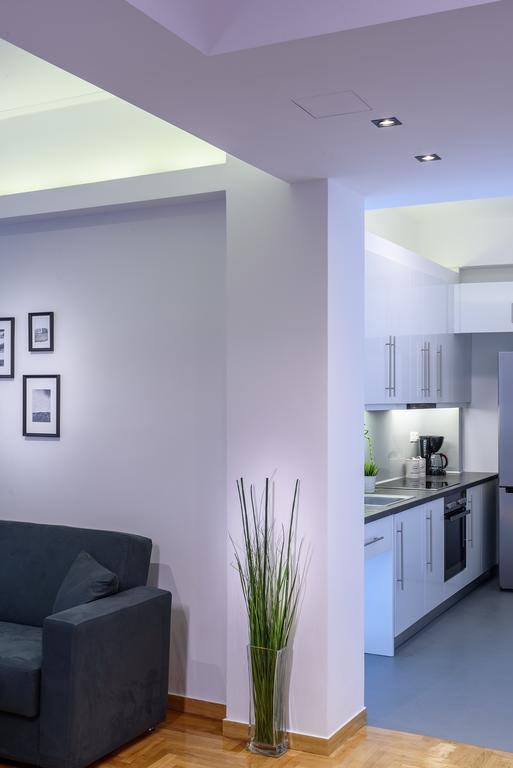 Modern Design Apartment Near Acropolis アテネ エクステリア 写真