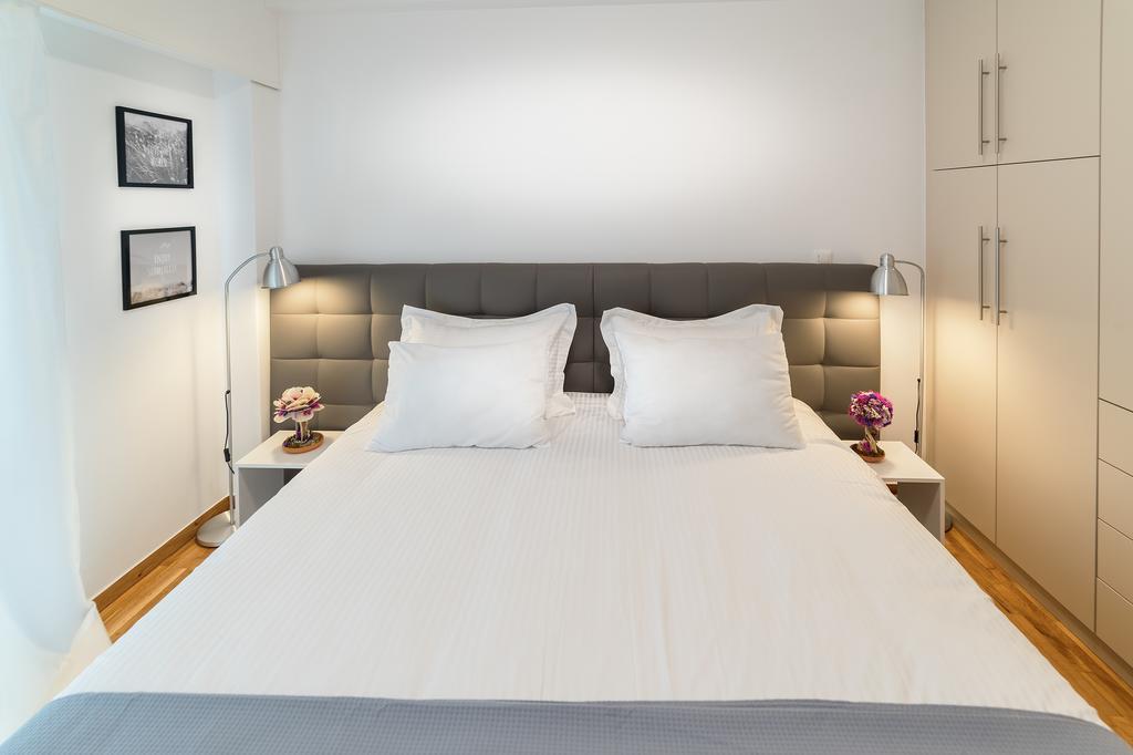 Modern Design Apartment Near Acropolis アテネ エクステリア 写真
